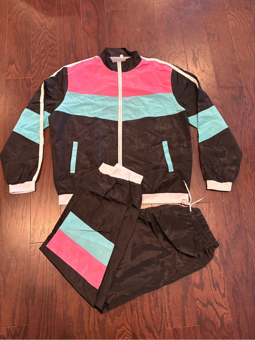NEW Unisex Retro 80s 90s Hip Hop Tracksuit Adult Halloween Costume Size XL NWOT